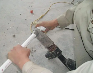 确山漏水维修电话
